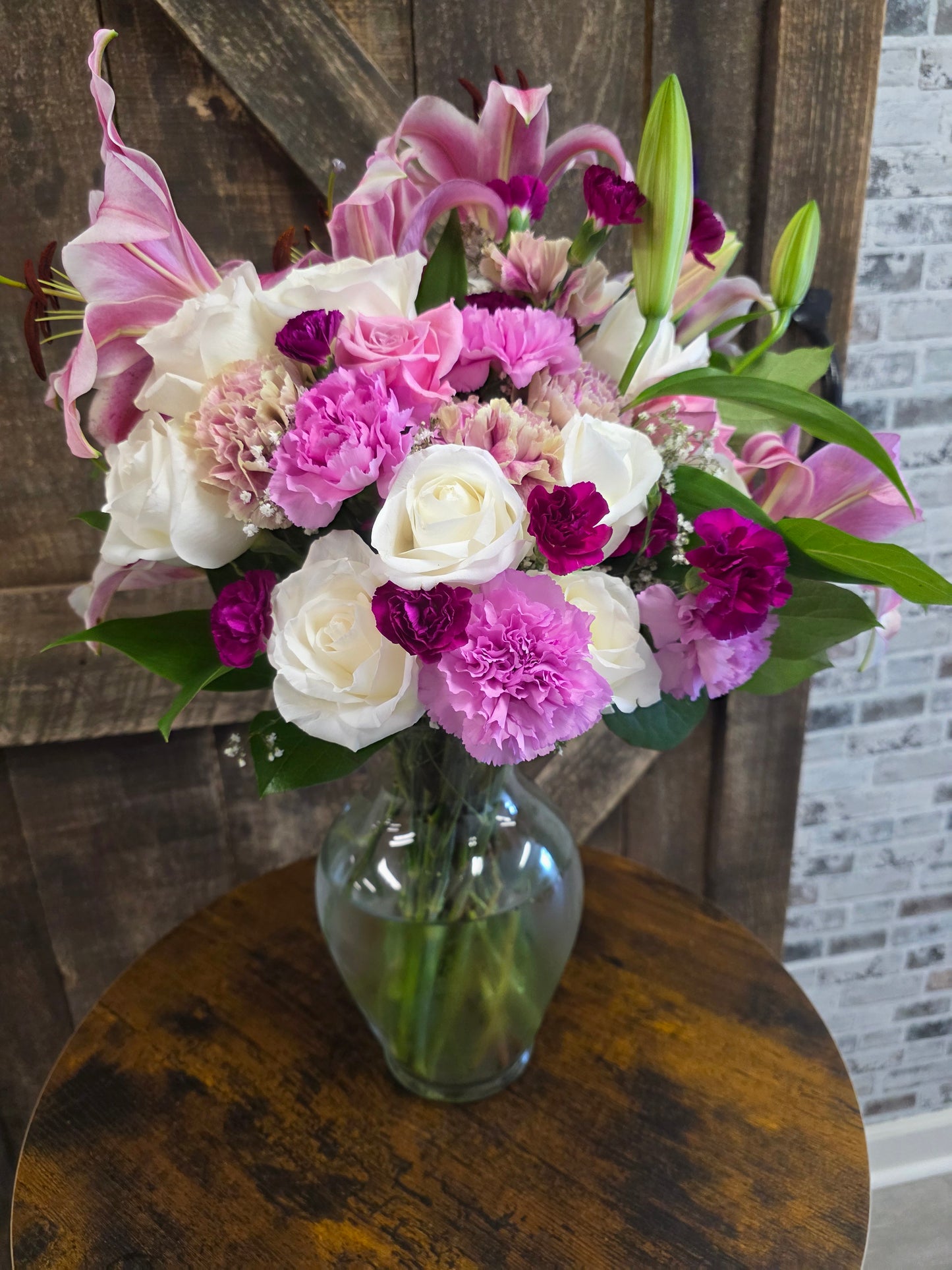 Sip and Snip: Build Your Own Vase Arrangement Workshop