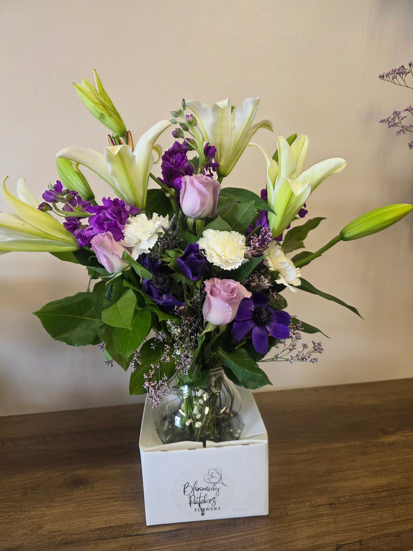 Sip and Snip: Build Your Own Vase Bouquet Workshop